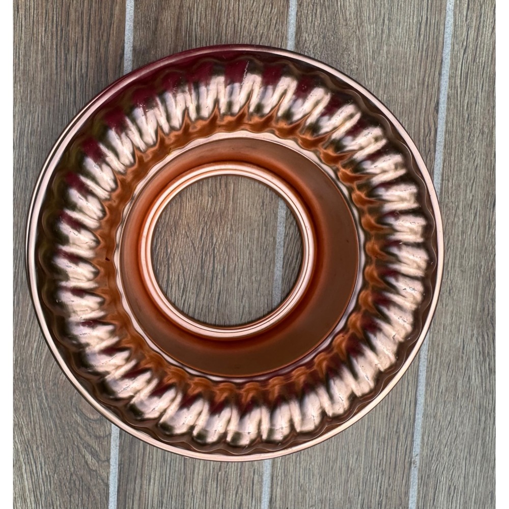 Vintage Copper Tone Fluted Ring Mold Scalloped Round Cake Jelly Pan 8.5 Inch
